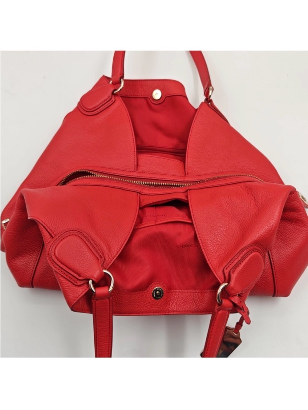 Coach Red Leather Shoulder Bag with Gold Logo - Picture 11 of 15